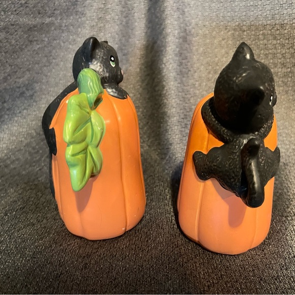 Vintage 1994 Loomco halloween figurines. Cats in pumpkins - Picture 6 of 9